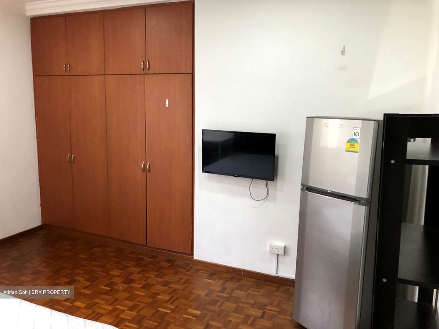 Orchard Tower Rear Block Apartment (D9), Apartment #372878141
